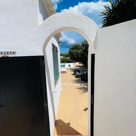 With Pool In Binibeca, Menorca ביניבקה